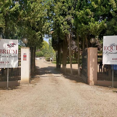 Bungalow Golosina Torrelaguna المظهر الخارجي الصورة