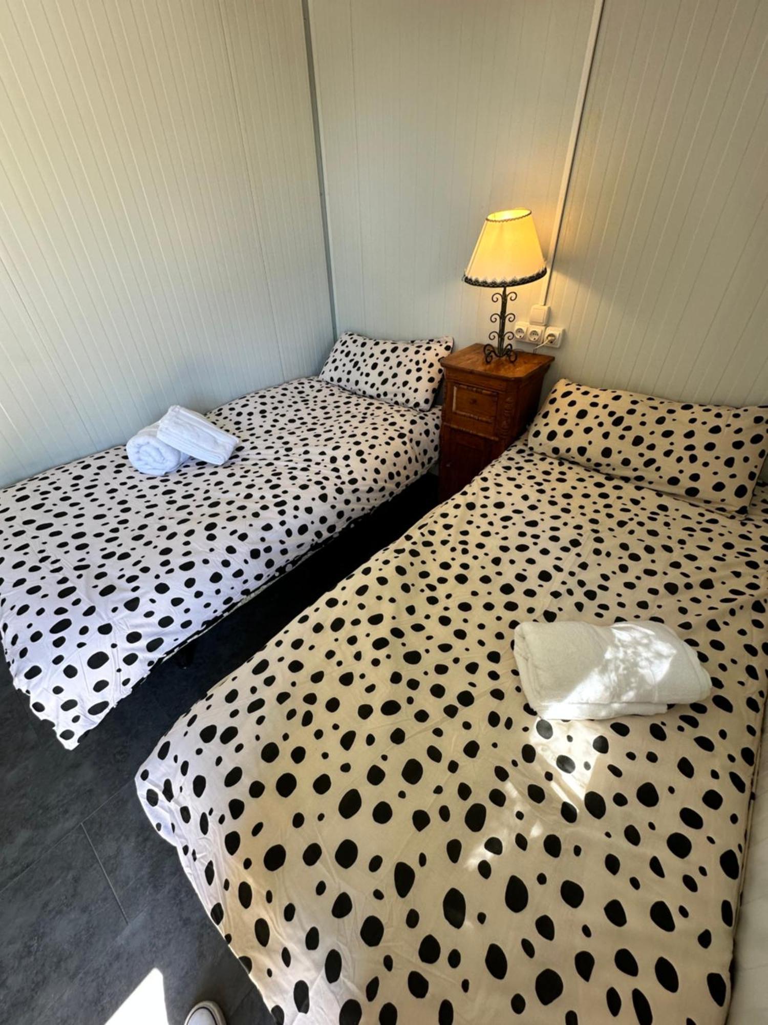 Bungalow Golosina Torrelaguna المظهر الخارجي الصورة