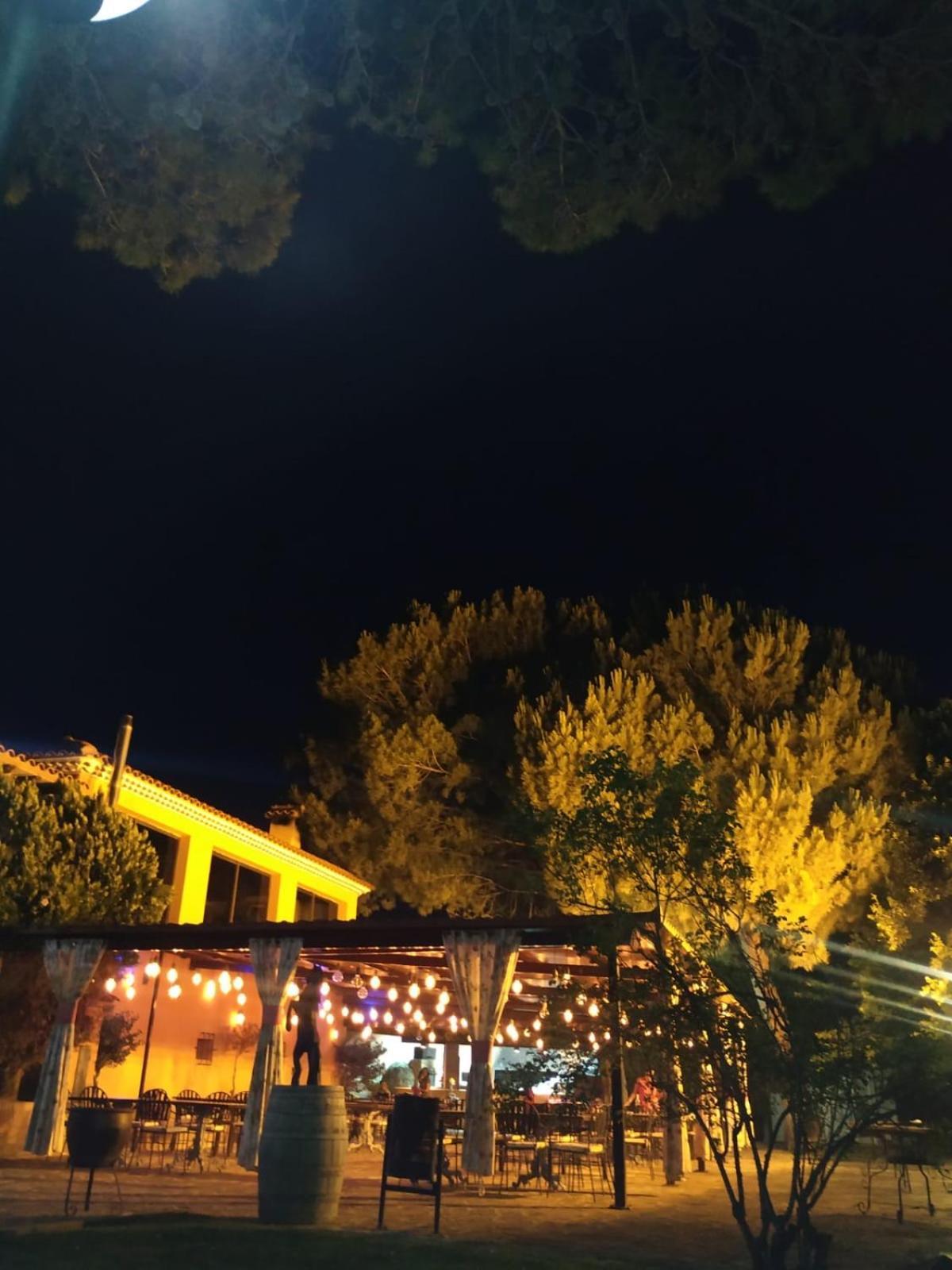 Bungalow Golosina Torrelaguna المظهر الخارجي الصورة