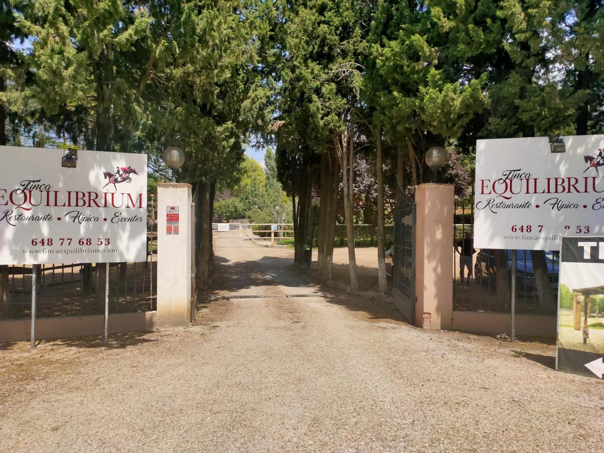 Bungalow Golosina Torrelaguna المظهر الخارجي الصورة